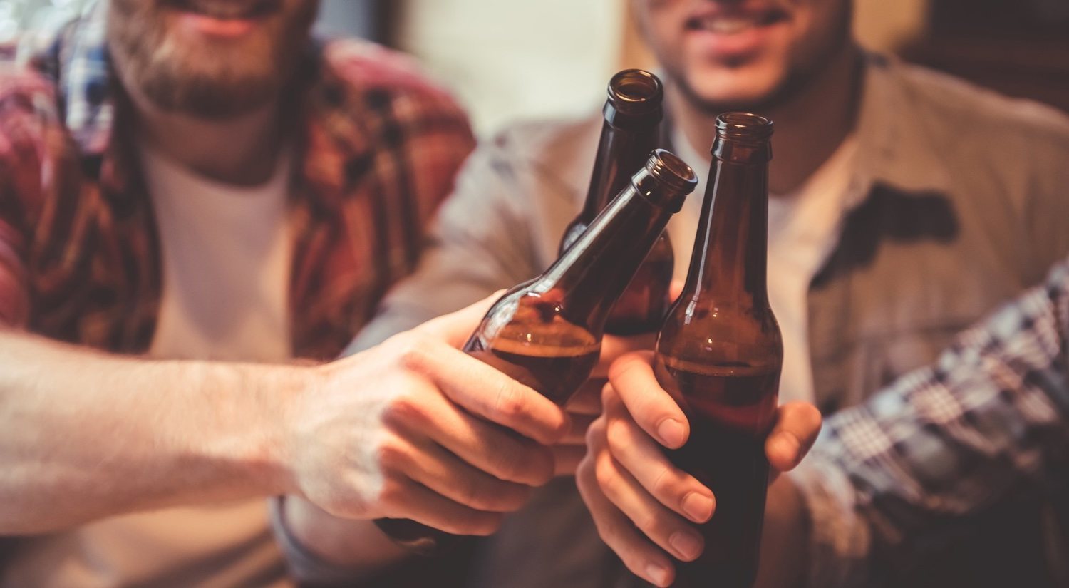 Los millennials ya no beben cerveza