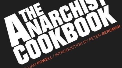 Libros polémicos: 'El libro de cocina del anarquista' y 'Roba este libro', los manuales subversivos de los 70