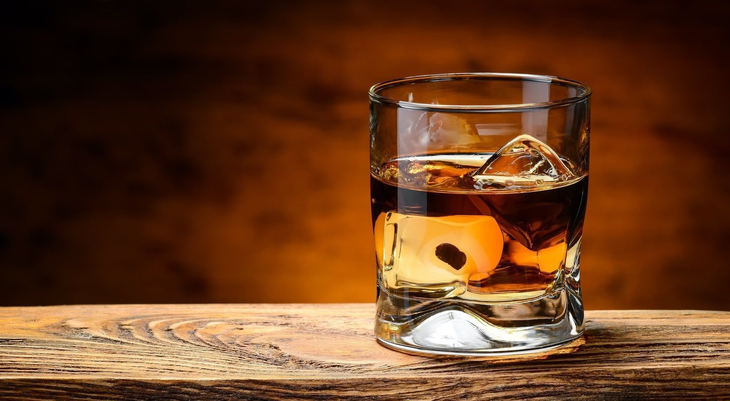 Whisky: un poco de historia sobre la bebida más icónica