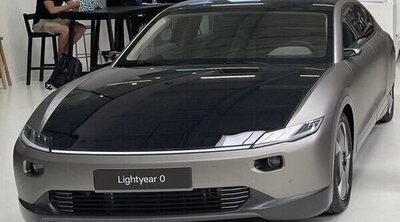 Los coches solares llegarán al mercado muy pronto: ¿qué características tienen?