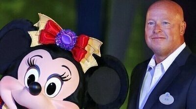 La etapa de Bob Chapek en Disney: una historia de demandas, homofobia y pérdidas