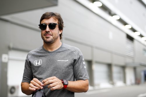 Alonso es el piloto con más años en activo de la parrilla.
