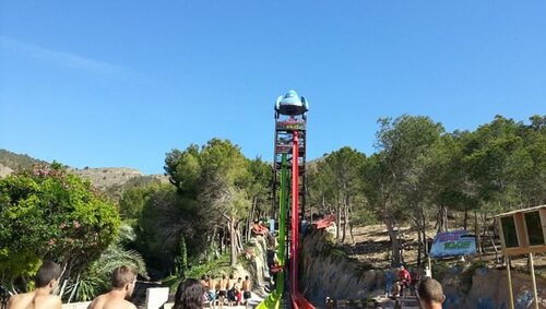 Verti-Go es el tobogán-cápsula más visitado de España