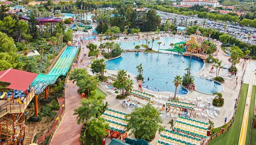 PortAventura Caribe Water Park se enfoca en la relajación con sus piscinas y su playas