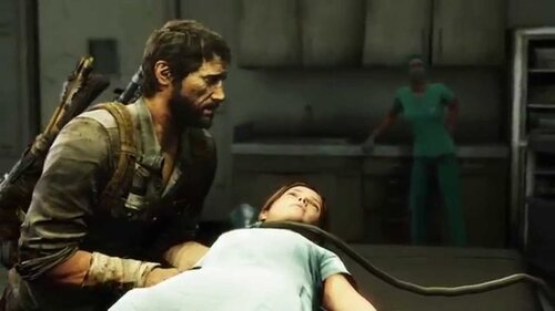 Joel salvando a Ellie de la mesa de operaciones en 'The Last Of Us'