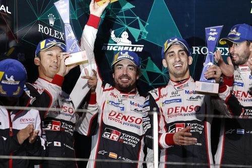 Fernando Alonso sigue triunfando en cada competición que pisa.