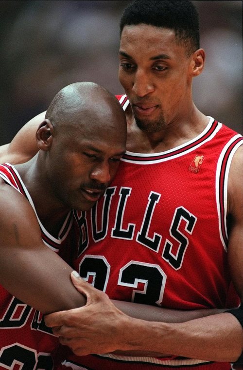 Scottie Pippen formó una inolvidable conexión con MJ.