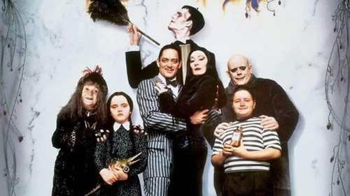 La familia Addams es un clásico para reunir a todos en torno a un disfraz.